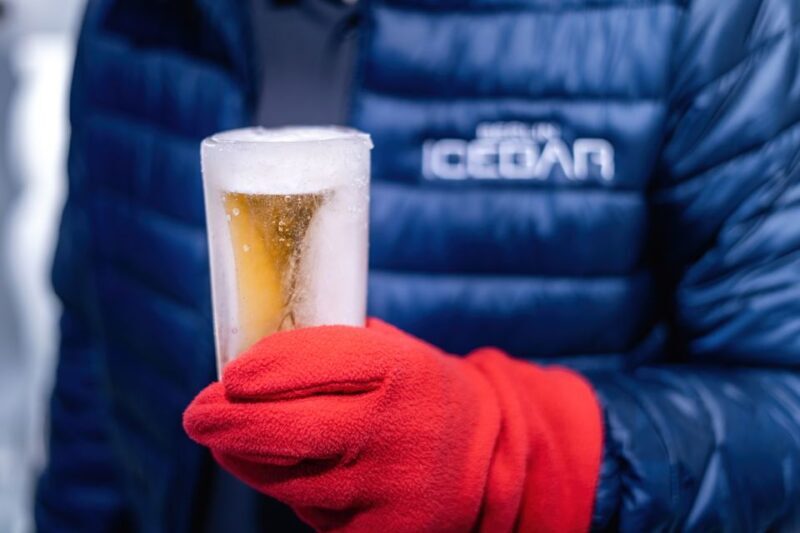 Berlin: Icebar Entrance with Complimentary Drinks - FAQ