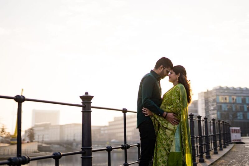 Berlin Love Story: Surprise Proposal Photography Session - The Sum Up