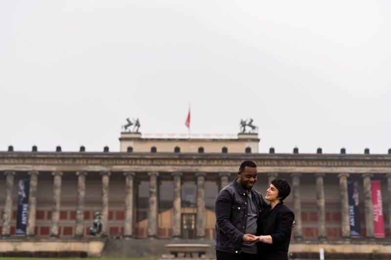 Berlin Love Story: Surprise Proposal Photography Session - FAQ