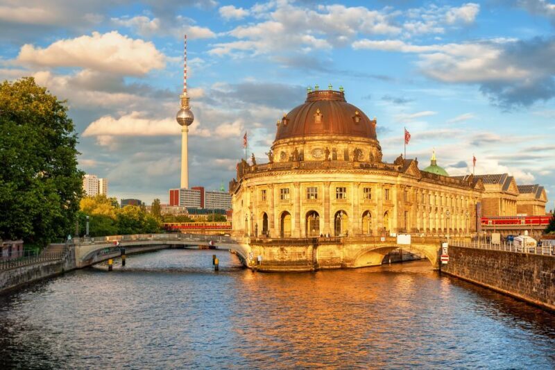Berlin: Museum Island Guided Walking Tour - FAQ