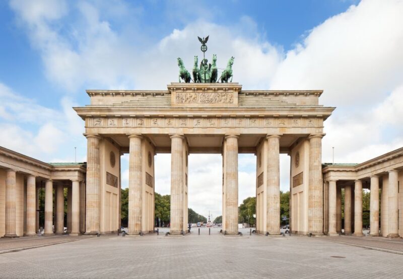 Berlin: Private 2-Hour Sightseeing Tour in Classic GDR Van - Authentic Experiences and Insider Insights