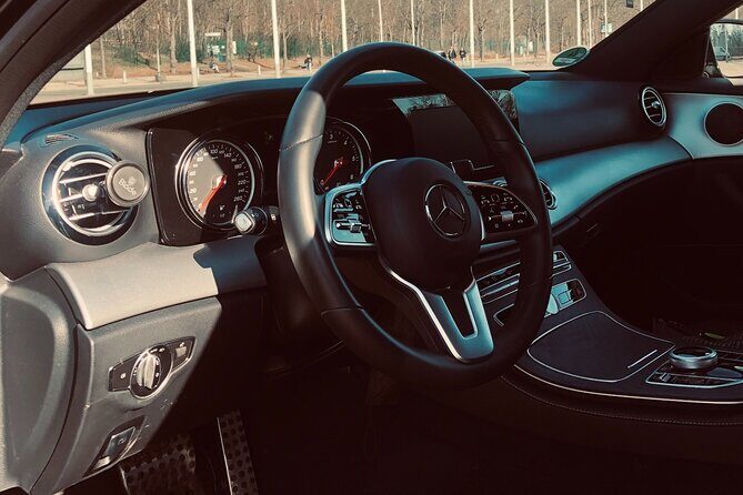 Berlin Private Airport/Hotels Transfer Service | English Speaking - An In-Depth Look at the Berlin Transfer Experience