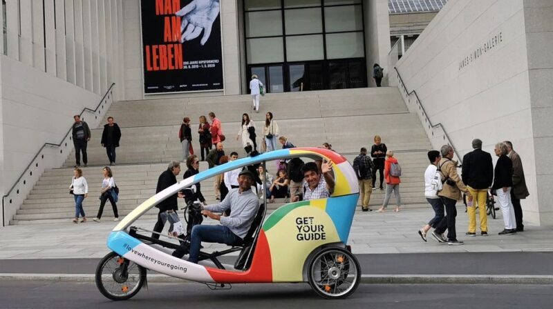 Berlin: Private Guided E-Rickshaw Tour - Key Points