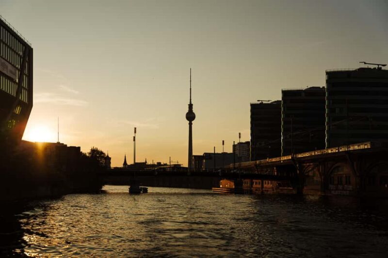 Berlin: Private Photo Session Tour - The Itinerary: What to Expect on Your Photo Journey