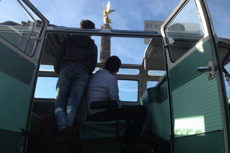 Berlin: Private Sightseeing Tour in Iconic Oldtimer VW Bus - Authentic Experiences from Guest Reviews