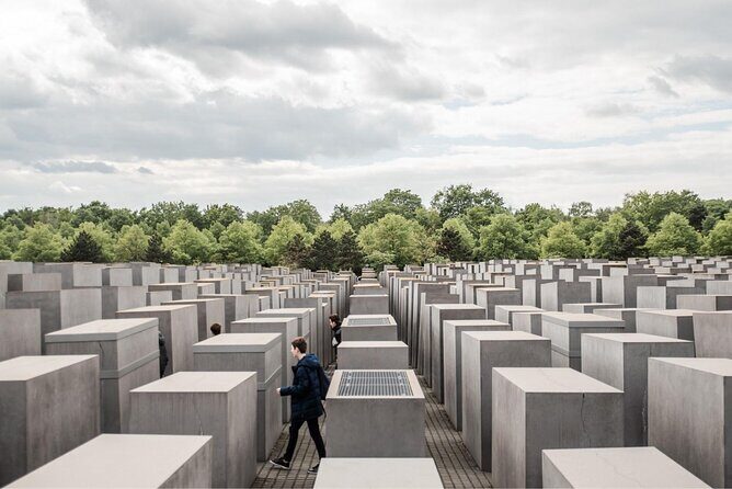 Berlin Private Tour: Highlights & Hidden Gems with a Local - Exploring Berlin with a Personal Touch