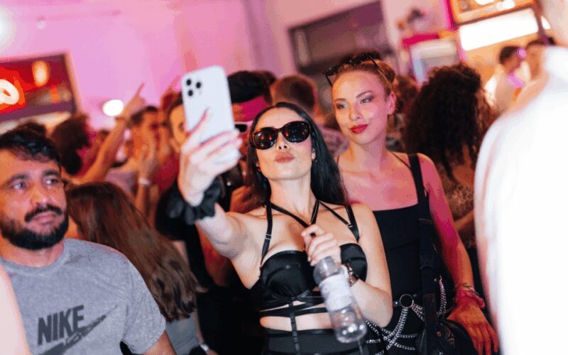 Berlin: Pub Crawl with Shots and VIP Club Entry - Authentic Experiences and Real Insights from Reviewers