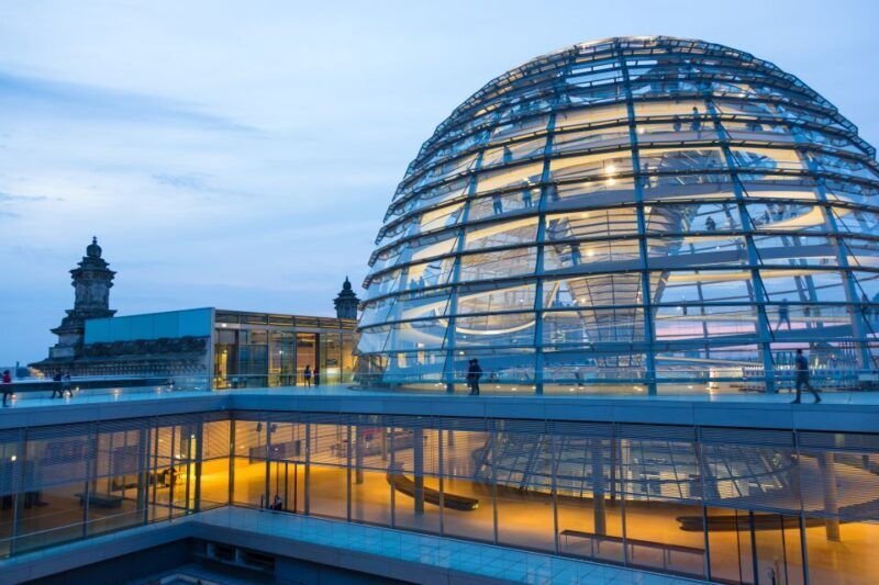 Berlin: Rooftop Dinner at the Käfer Restaurant Reichstag - Practical Details and Considerations