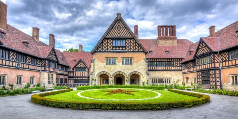 Berlin: Sachsenhausen Concentration Camp and Potsdam Tour - Key Points