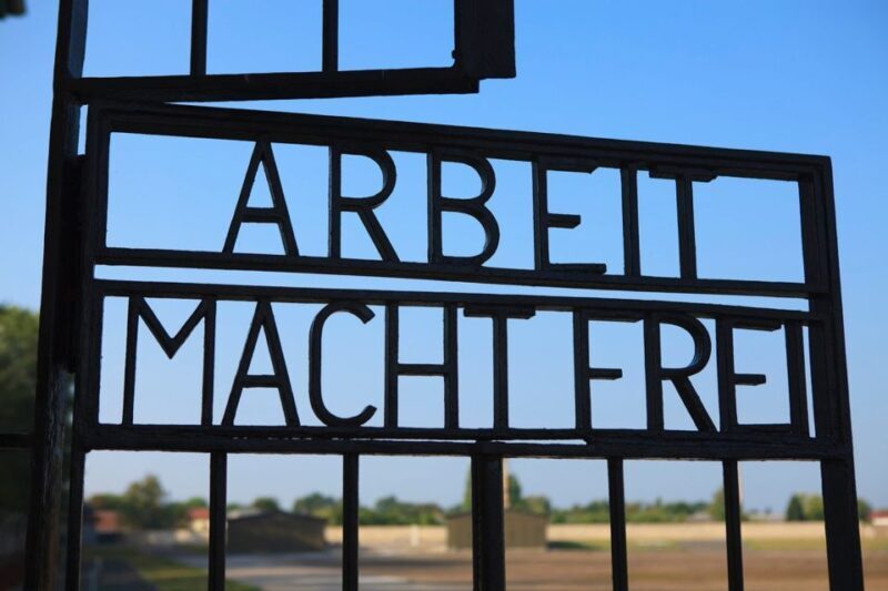 Berlin: Sachsenhausen Memorial 6-Hour Tour in Spanish - Key Points