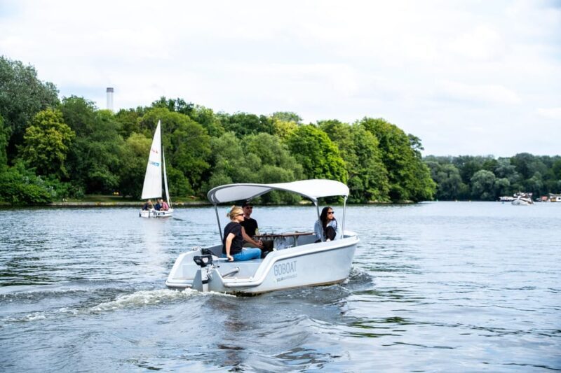 Berlin: Self-Drive Boat Tour - Who Should Consider This Tour?