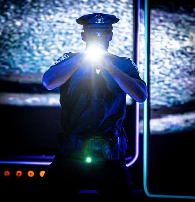 Berlin: SIXX PAXX Men´s Performing Arts Show - FAQs