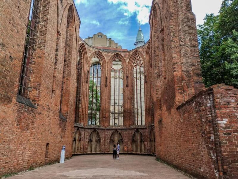 Berlin: Tour through Old Berlin on the trail of the city's early history - Key Points