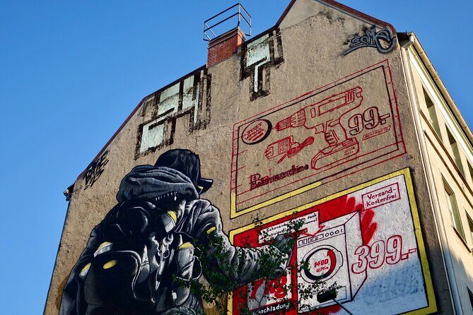 Berlin Vegan Food & Cultural Walking Tour in Vibrant District - Detailed Breakdown of the Itinerary