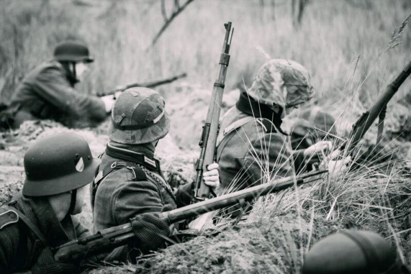 Berlin Wall - East and West Berlin Private Walking Tour - Exploring the Heart of Cold War Berlin