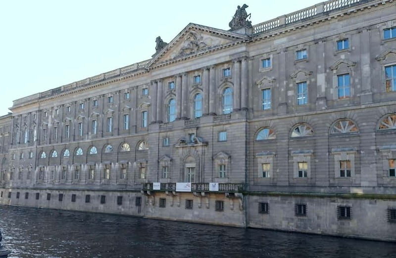 Berlin: World Clock to World Heritage & World War 2 Walk - Authentic Insights from Participant Reviews