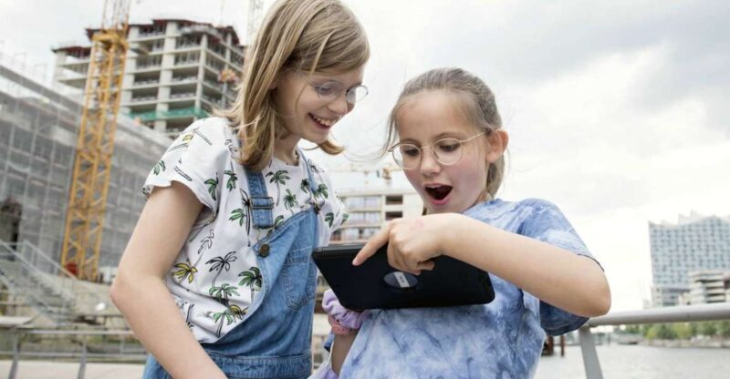 Berlin:City Exploration Scavenger Hunt for Kids with Geolino - A Detailed Look at the Experience