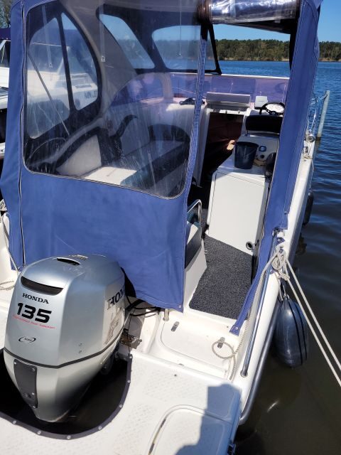 Berlin:Guided South Berlin Yacht Tour with Swim Stop (relax) - Who Should Consider This Tour?