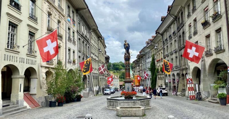Bern Historical UNESCO Old Town Private Tour - A Closer Look at the Tour Experience