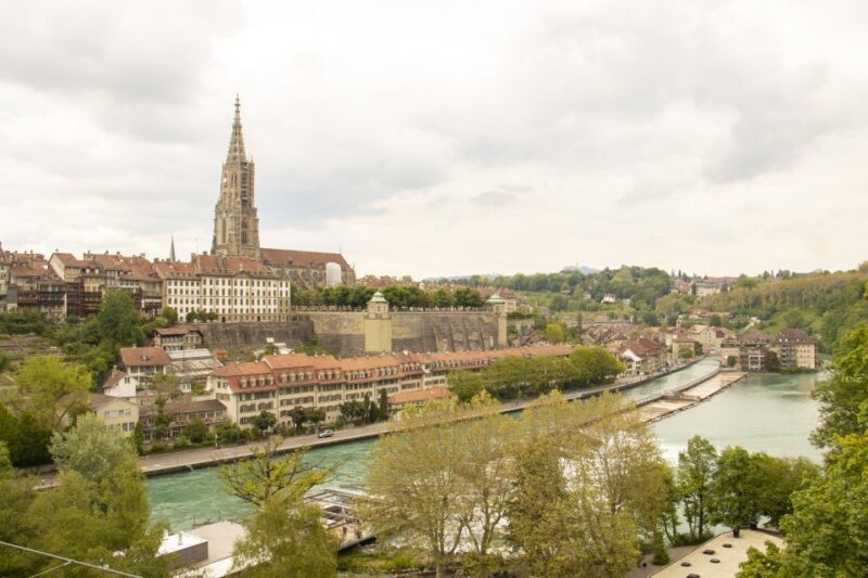 Bern: Private Exclusive History Tour with a Local - Key Points