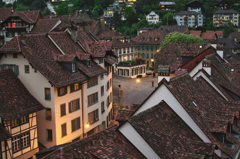 Bern: Private Walking Tour with a Local Guide - Introduction to Bern’s Charm and What to Expect