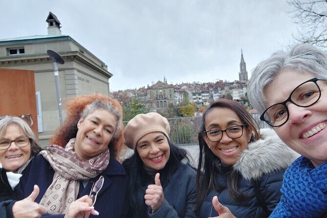 Bern Scavenger Hunt and Sights Self-Guided Tour - Key Points