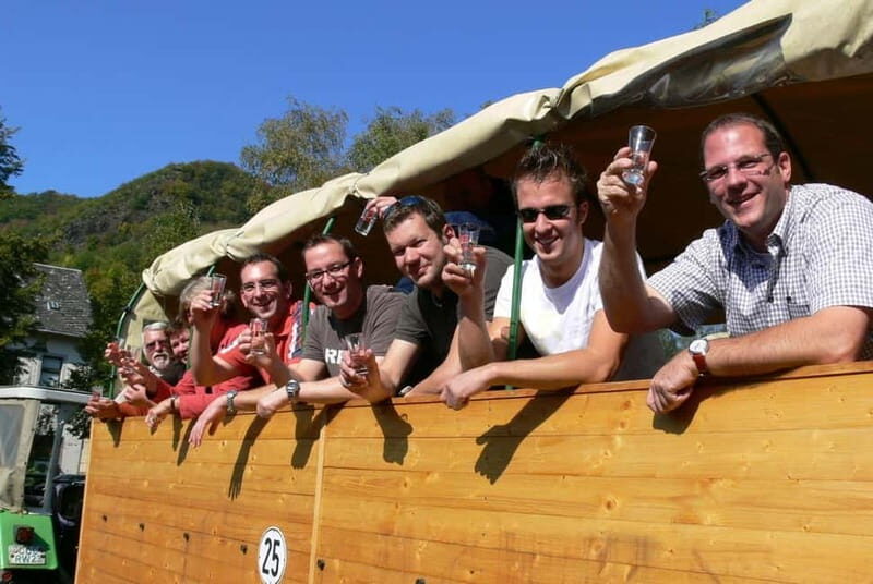 Bernkastel: Boat and covered wagon ride from/to Bernkastel-Kues - Practical Details and Tips