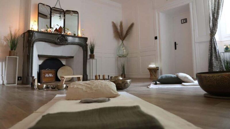 Besançon: Experience a timeless sound journey to the sound of Himalayan bowls. - Key Points