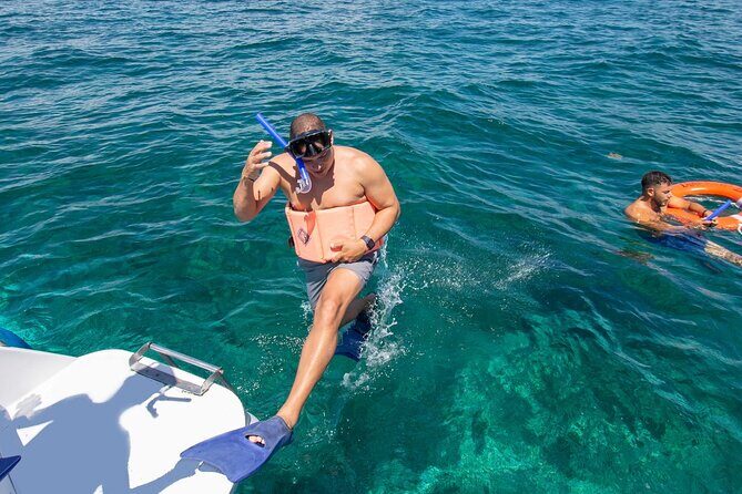 Best Catamaran to Isla Mujeres, from Tulum or Riviera Maya Hotels - The Sum Up