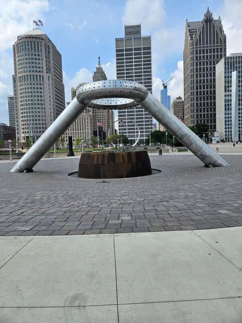 Best Detroit Walking Tour - An In-Depth Look at the Detroit Walking Tour