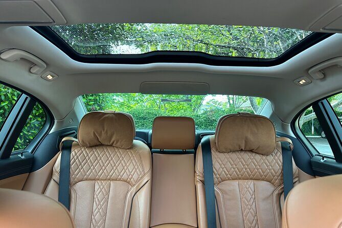 Best Dublin City & Bay authentic fun tour with a true Dubliner - Green Spaces & Historic Landmarks