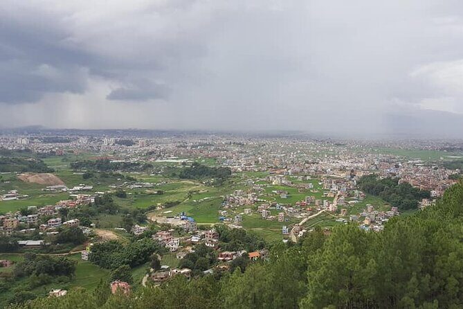 Best Nepal Tour: Kathmandu Pokhara Chitwan Tour - Day 4 & 5: From Jungle to Mountain Lakes in Pokhara