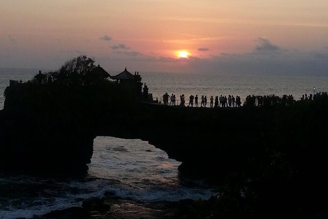 Best of Bali Tanah Lot & Uluwatu Temple Tour Package - FAQ