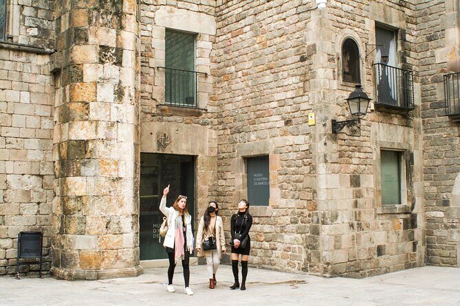Best of Barcelona: Sagrada Familia, Park Guell, Montjuic & Gothic - Frequently Asked Questions