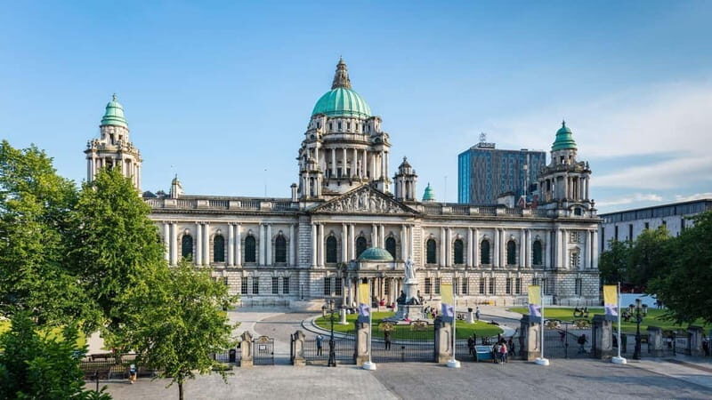 Best of Belfast: Private Walking Tour with a Local - A Closer Look at the Tour Itinerary