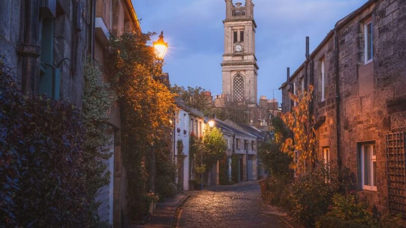 Best of Edinburgh: Private Walking Tour with a Local - Authenticity and Insight: What You’ll Take Away