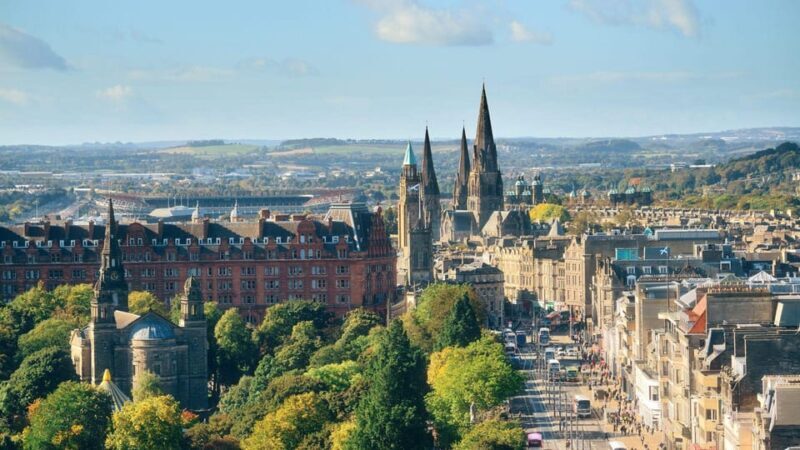Best of Edinburgh: Private Walking Tour with a Local - Who Will Love This Tour?