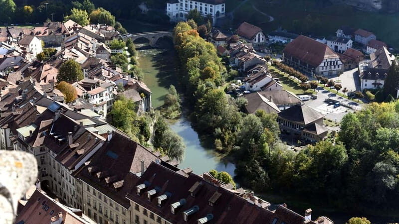 Best of Fribourg: Private Walking Tour with a Local - Why Choose This Tour?