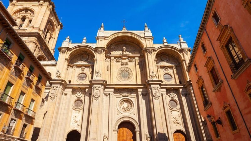 Best of Granada: Private Walking Tour with a Local - What to Expect on the Tour