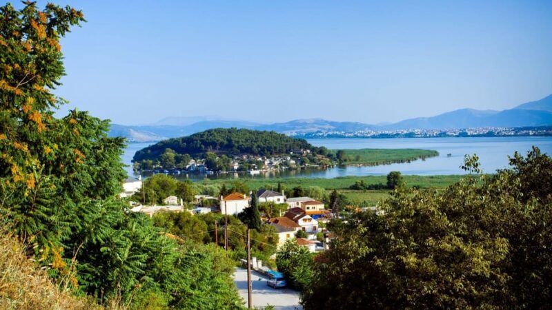 Best of Ioánnina: Private Walking Tour with a Local - Exploring Ioánnina: What to Expect from the Tour