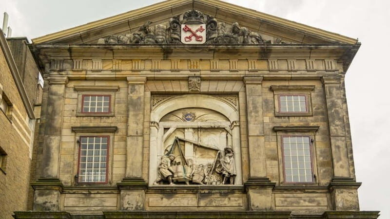 Best of Leiden: Private Walking Tour with a Local - Exploring Leiden Like a Local