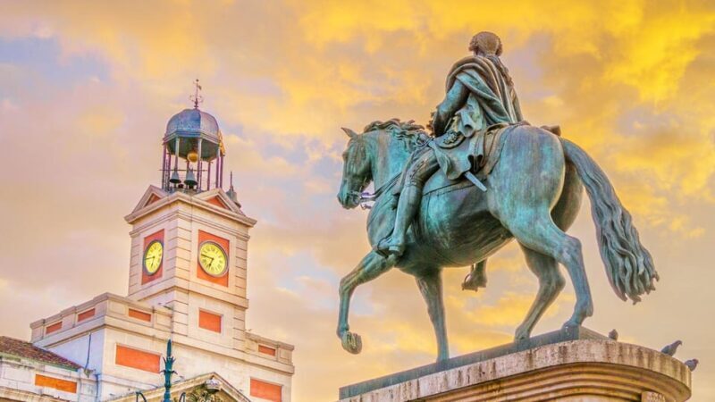 Best of Madrid: Private Walking Tour with a Local - Key Points