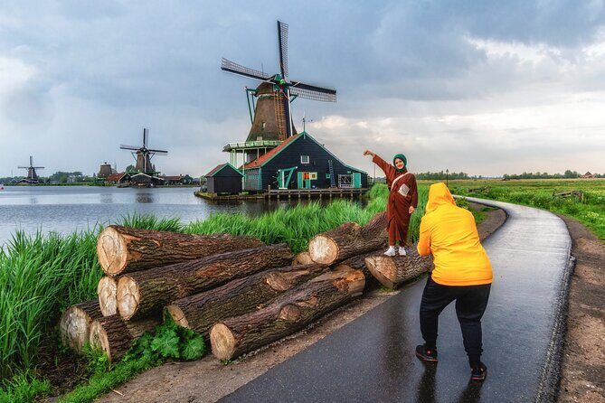 Best of Netherlands: Zaanse Schans Mills, The Hague & Rotterdam - Key Points