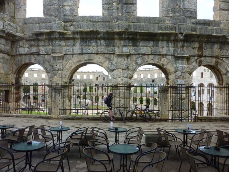 Best of Pula Private Walk Tour with a Professional Guide - Exploring Pula’s Layers: A Deep Dive into the Tour