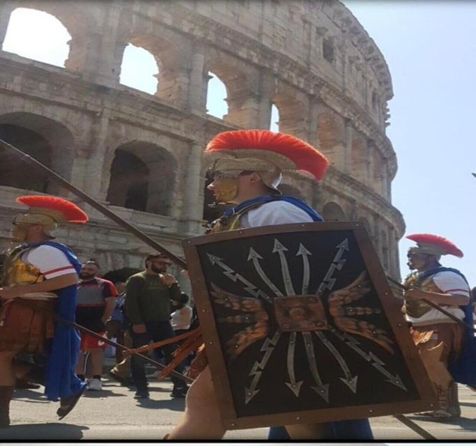 Best of Rome City Center Walking tour & Hop on Hop Off Bus - What to Expect from the Tour