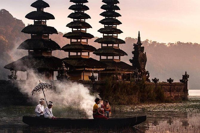 Best Of Temple In the Lake  Ulun Danu Baratan - Who Will Love This Tour?