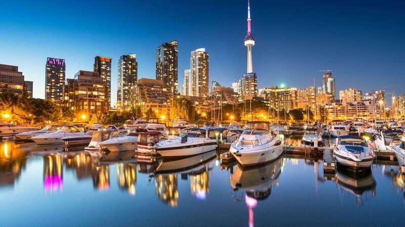Best of Toronto: Private Walking Tour with a Local - Exploring Toronto with a Local Guide