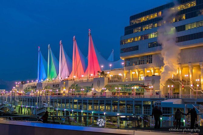 Best of Vancouver Highlights /Suspension Bridge/ Free Pizza Party Tour Private - Stop 6: Capilano Suspension Bridge Park
