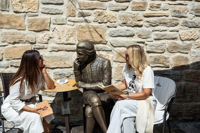 Best of Zagreb! Self-guided Waking tour Sit&Meet Croatian greats! - FAQ