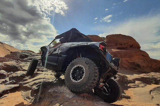 BEST! Poison Spider U-Drive 4X4 Tour in Moab +Dinosaur Tracks! - An In-Depth Look at the Poison Spider 4X4 U-Drive Tour